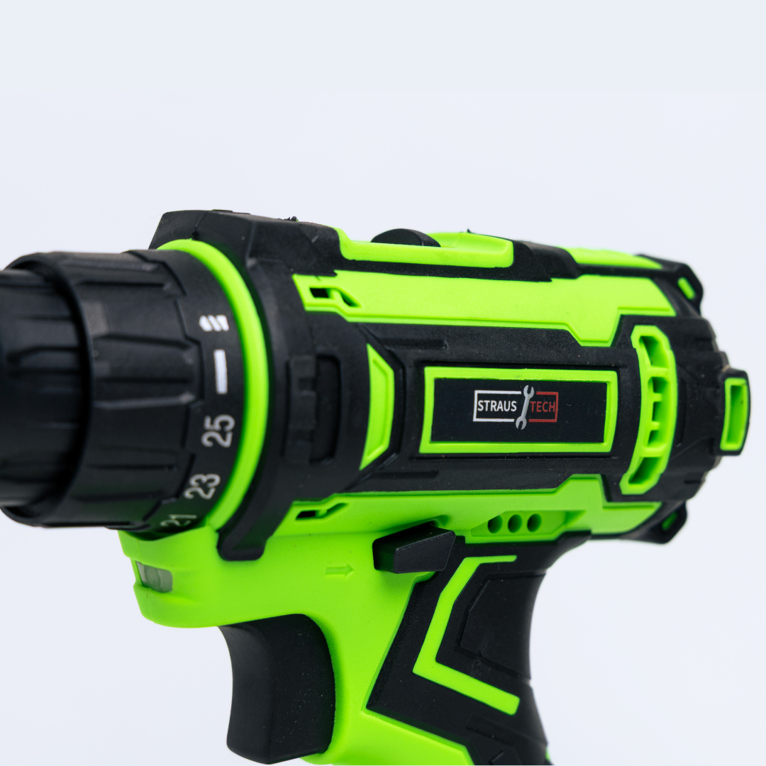 AKKUS FÚRÓ-CSAVAROZÓ 18 VZ 2 AKKUMULÁTORRAL | STRAUSTECH