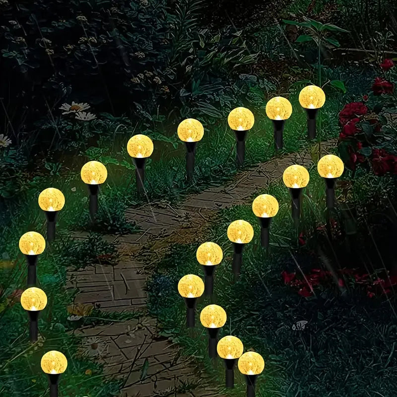 NAPVILÁGÍTÓ KERTI TŰCSÚKOK LED GÖMBBEL 10 DB